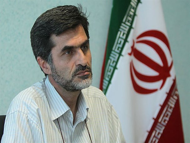 کاسبان ترس یا افرادی منافق هستند یا نادان !