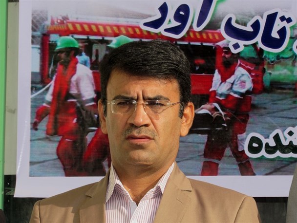 آمادگی ادارات برای مقابله با ورود ملخ به شهرستان لنده/مهمترین بحران کمبود آب در شهرک های فجر و شهیدرجایی است