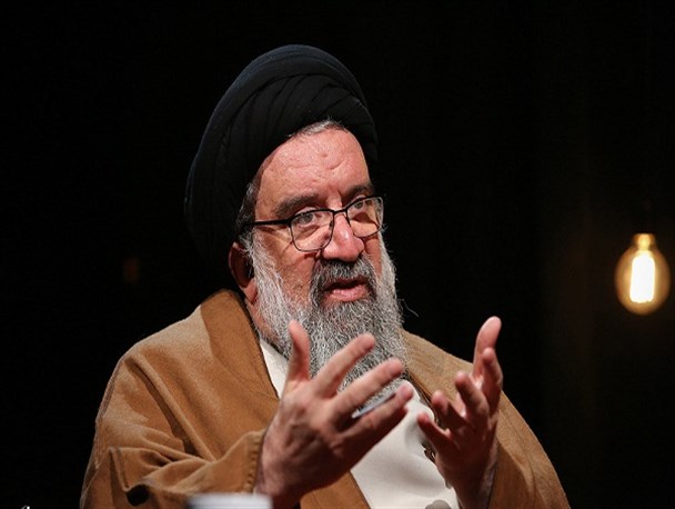 رزمایش کمک مومنانه رمز سربلندی ایران در مقابل بحران کرونا