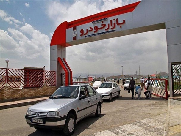 دلال بازی در بازار خودرو ؛انحصار باید شکسته شود/ دولت مقصر اصلی افزایش قیمت ها است