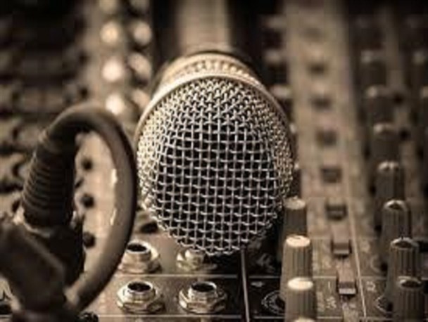 ویژه برنامه های رادیو در شب های قدر اعلام شد