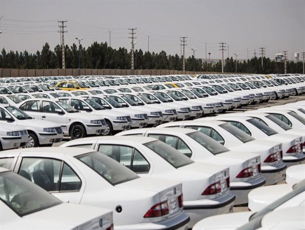 بی‌توجهی خودروسازان به اولتیماتوم وزیر/ ثبت نام ایران خودرو باز هم امکان پذیر نشد