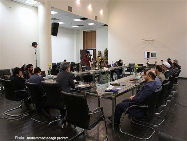 تحقق بخشی عدالت و پیگیری مطالبات مردم جزو اولویت فراکسیون گام دوم مجلس یازدهم است