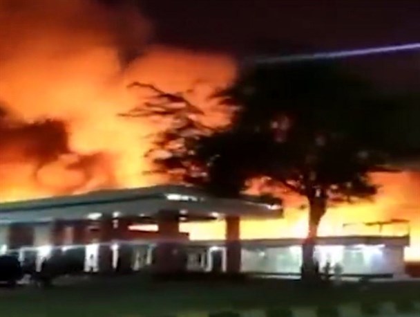 آتش زدن پمپ بنزین در خوزستان صحت ندارد/ فریب جنگ روانی و شایعات را نخورید