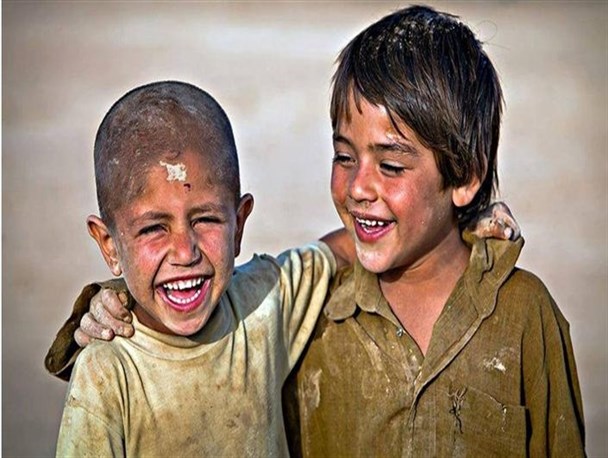 نمایش‌های خیابانی در جهت حمایت از کودکان کار اجرا می‌شود