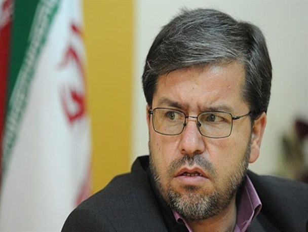برخی دستگاه‌ها به جای حمایت از فرهنگ ایرانی اسلامی، اقدامات ضد فرهنگی می‌کنند/ دولت اگر کالای فرهنگی تولید نمی‌کند، جلوی نهادهای فرهنگی مردمی را نگیرد