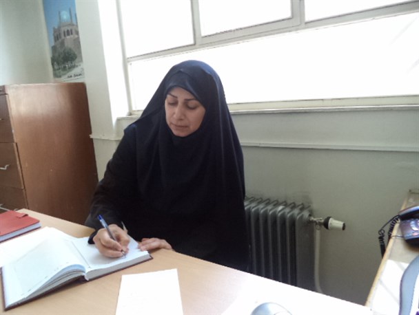 فرش بیدگینه ایجرود قدمت 200 ساله دارد/600 نفر صنعتگر صنایع دستی در ایجرود فعالیت دارند