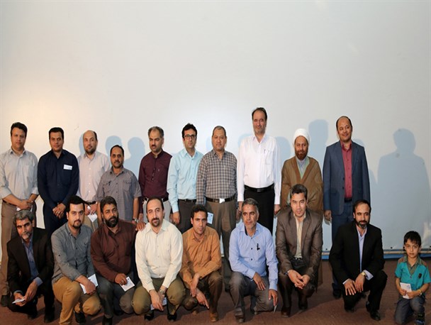 مراسم تقدیر از برگزیدگان مسابقات قرآنی بهار در بهار پالایشگاه سرخس برگزار شد