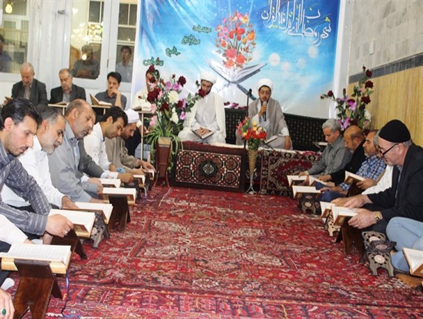 بهره مندی 2هزار نفر در سلماس از طرح جمع خوانی قرآن کریم