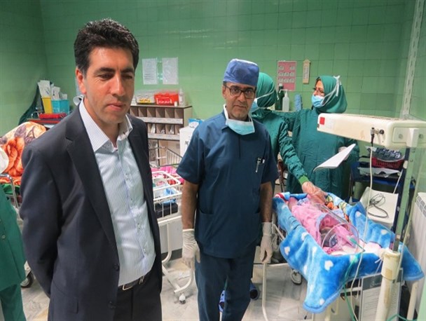 زن ۳۱ ساله شاهین دژی چهارقلو بدنیا آورد+تصاویر