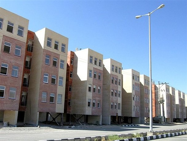درخواست رسیدگی فوری به مشکلات ساکنان مسکن مهر قشم