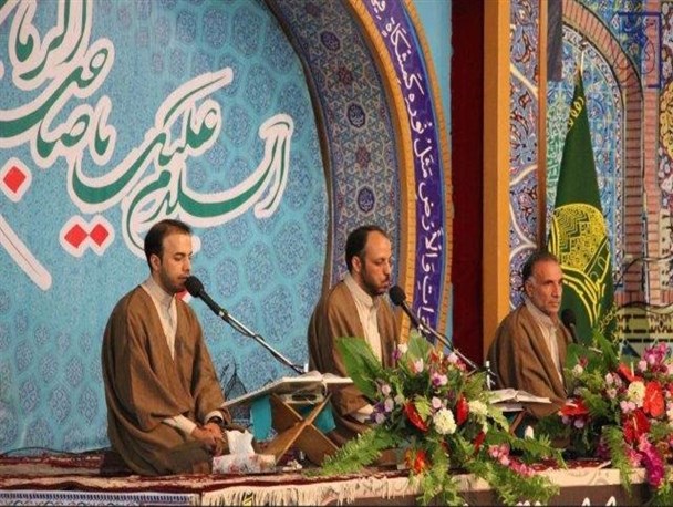 جزء خوانی قرآن کریم در آستان مقدس امامزاده ابراهیم/ تصاویر