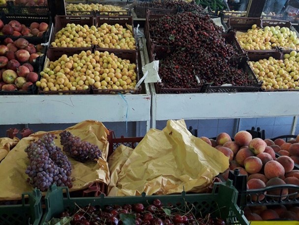 تلخ شدن کام روزه داران باشتی با جای خالی مواد غذایی بر سفره ها/وقتی تنظیم بازار شهرستان خواب است/سفره های افطار کوچکتر می شوند