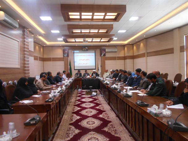 درنظام اسلامی حرف اول را قانون می زند