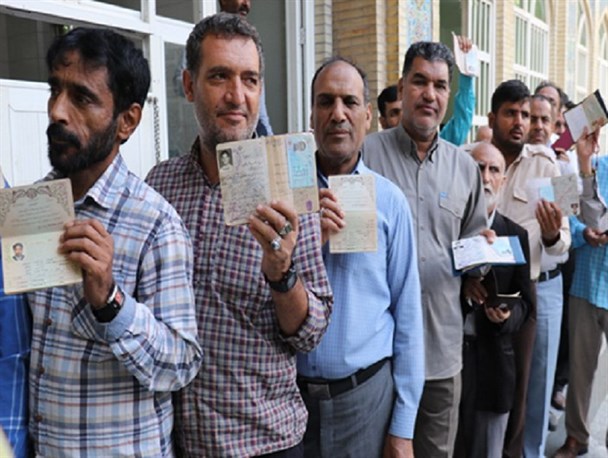 حضور حداکثری "مدافعان خلیج فارس" در انتخابات ریاست‌جمهوری/ عملکرد دولت نابسامانی انتخاباتی را رقم زد