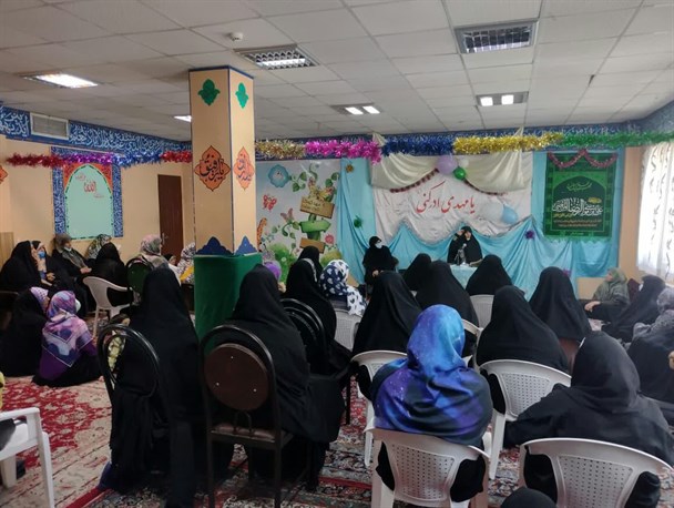 وقتی زنان در بحران ارز ترجیحی مایه آرامش همسران خود می‌شوند/ برگزاری نشست بصیرتی جهاد تبیین ویژه زنان در کرج