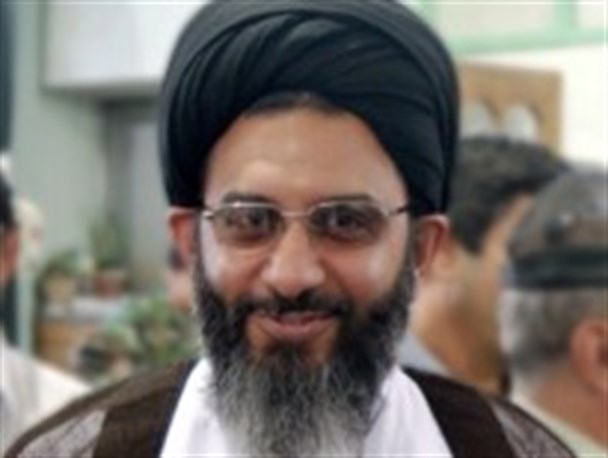 برخی از مسئولان آب به آسیاب تهاجم فرهنگی رضاخانی می‌ریزند/ دولت از برگزاری نمایشگاه‌های مد جلوگیری کند