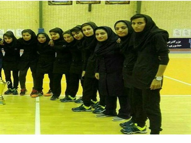 دختران فوتسالیست گناوه ای در تورنمنت نورآباد خوش درخشیدند