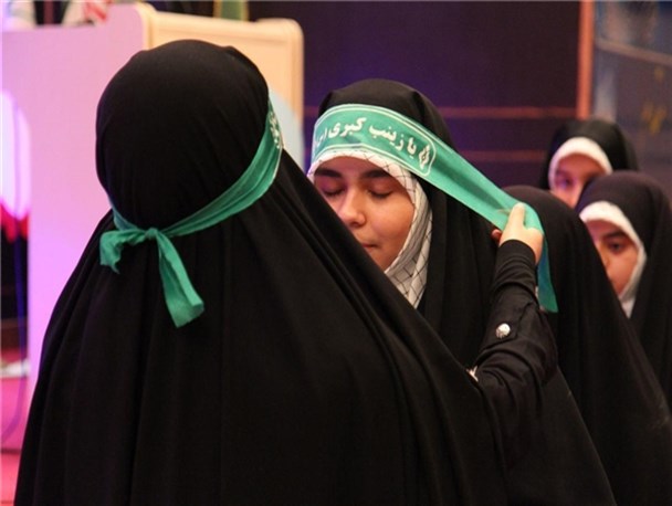 جامعه امروز نیازمند گسترش فرهنگ ایثار و شهادت است/ اجر بانوان محجبه کمتر از شهدای مدافع حرم نیست
