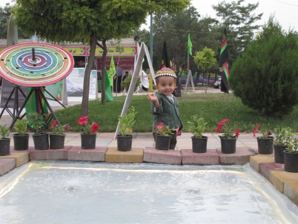 بوستان نشاط و تعالی در دریاچه شورابیل اردبیل+ تصاویر