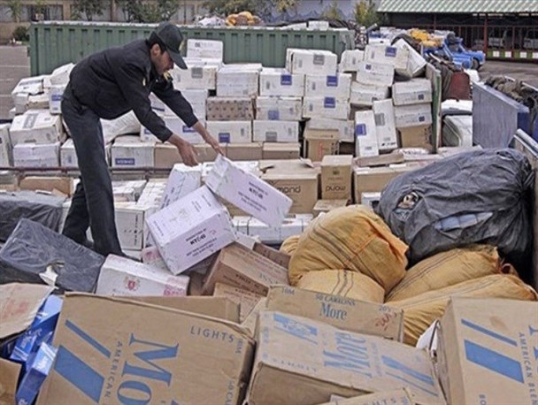 600 میلیون ریال قطعات خودروی قاچاق در نهبندان کشف شد