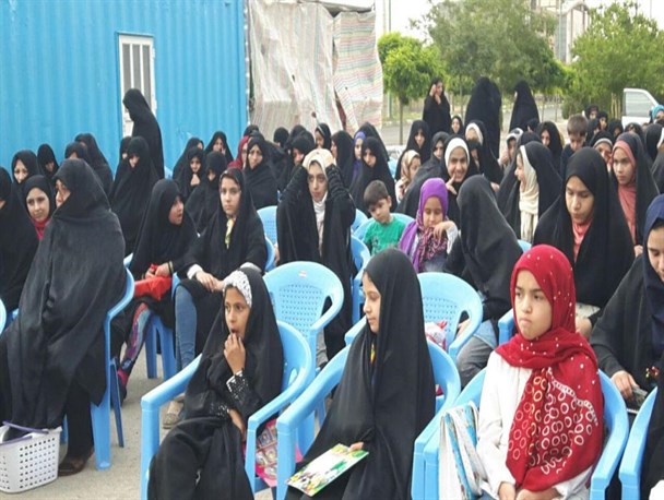 پیاده روی بانوان فامنین در روز عفاف و حجاب