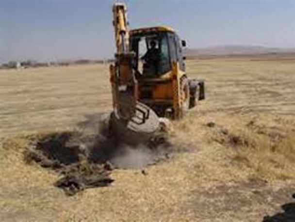 انسداد 28 حلقه چاه غیرمجاز در اسلام آبادغرب