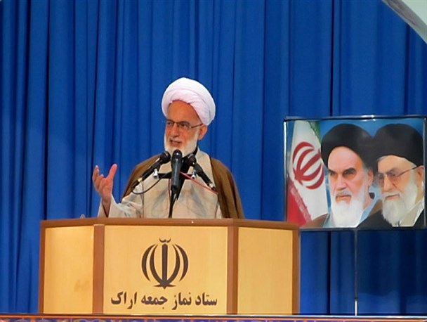 اقتصاد مقاومتی و خرید کالاهای ایرانی تنها راه ایستادگی در برابر تحریم‌ها/نقدینگی باید به بخش تولید سوق داده شود