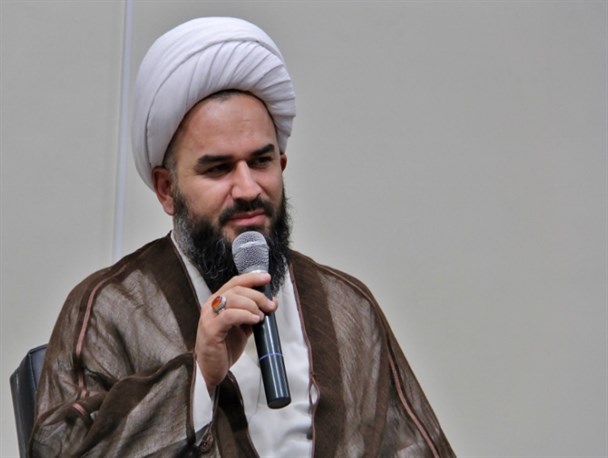 بی توجهی برخی بانوان به موضوع حجاب در محیط‌های اداری ریشه‌یابی شود