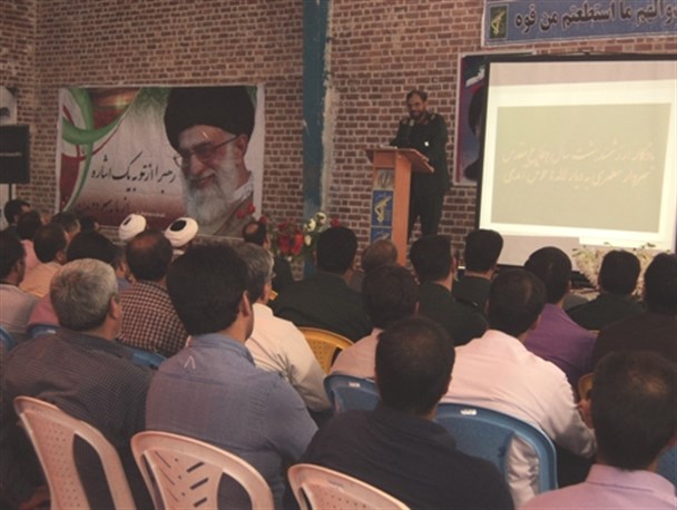 بسیاری از شهدا در روستاهایی بودند که حتی تلویزیون نداشتند تا تصویر امام را ببینند