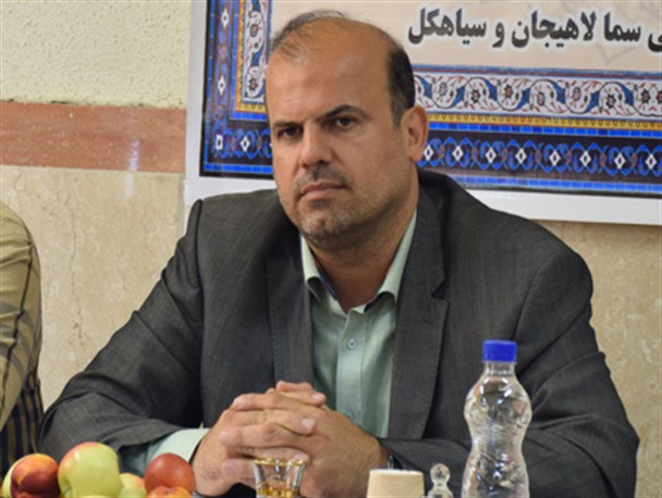 خبرنگار نباید دنبال مسائل سیاسی و جناحی باشد+عکس