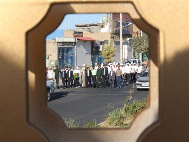کاروان دوی جاده ولایت به دیار تاکستان های سرسبز رسید + تصاویر