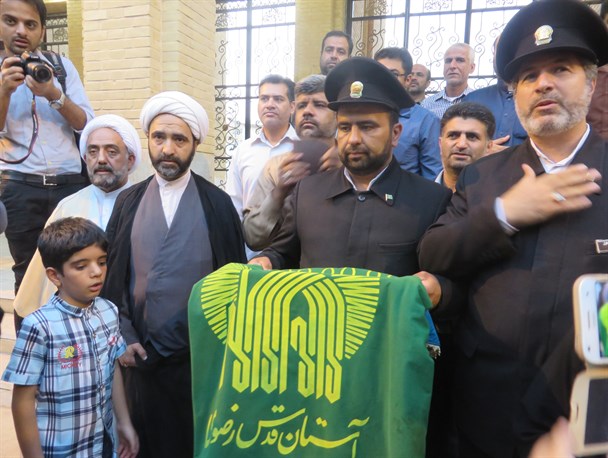 کاروان زیر سایه خورشید حلقه وصل عاشقان اهل بیت به امام مهربانی ها