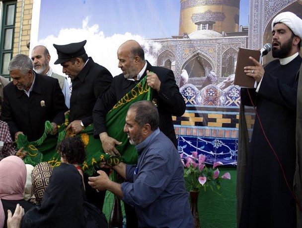 مراسم تجلیل از خادمین حرم امام رضا علیه السلام در کرج + تصاویر
