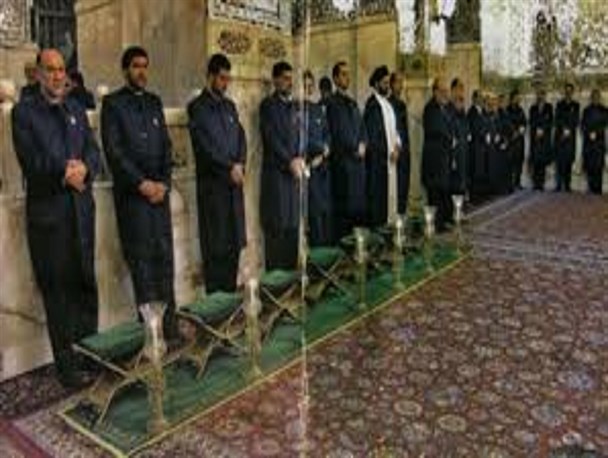 کاروان سفیران و خدام حرم امام رضا(ع) به سیرجان رسید