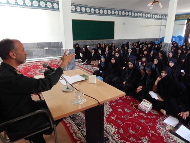مقاومت اسلامی الگوی خود را از ایران اسلامی می‌گیرد