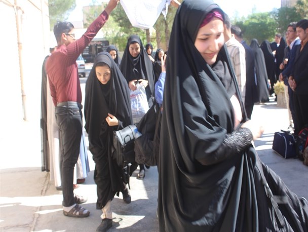 ۸۰ خادم‌یار نوجوان رضوی رشتخوار عازم حرم مطهر رضوی شدند
