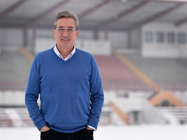 مهلت یک‌ماهه فیفا به پرسپولیس برای پرداخت بدهی برانکو/ جریمه سنگین دیگر برای قرمزها