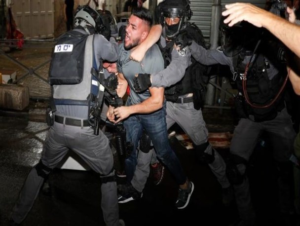 حمله نظامیان صهیونیست به شهر البیره در کرانه باختری