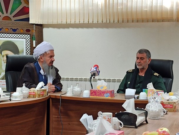 علما پایگاه‌های اصلی معنویت در بین مردم هستند/ جهاد تبیین امری ضروری در دفاع از اسلام و مظلومین است