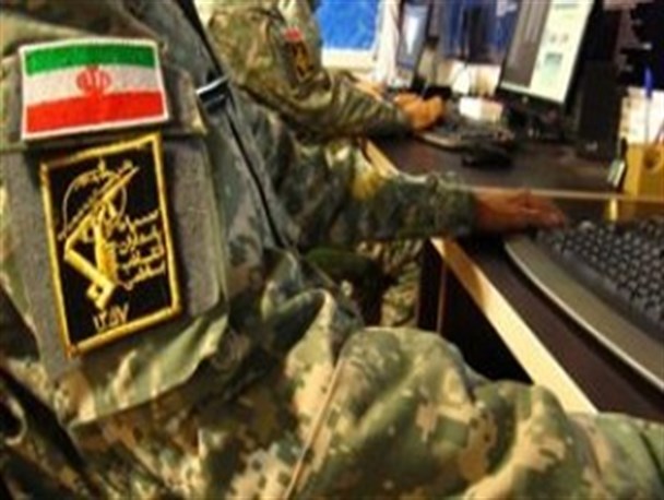 دستگیری منتشرکننده عکس‌های مبتذل در آمل