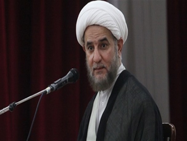 برخی می خواهند ملت را گرفتار امریکایی ها کنند/روزنامه های زنجیره ای و صداهای شوم، امریکا را فرشته نجات معرفی می کنند