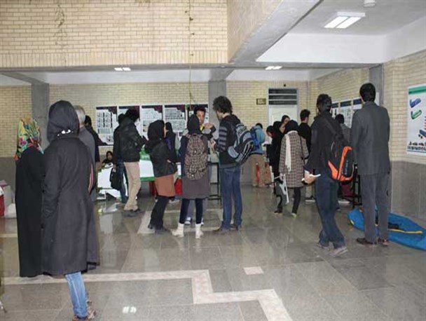 کنار گذاشتن جوانان حزب‌اللهی از مسوولیت‌های فرهنگی توسط  برخی از مدیران دانشگاه‌ها
