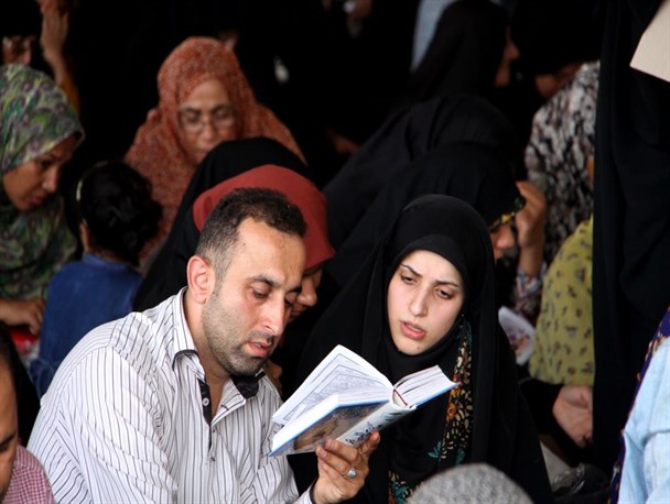 زوج های هرمزگانی در مراسم دعای عرفه