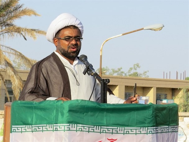 آل سعود و آل خلیفه غلامان حلقه به گوش استکبارجهانی اند/استکبارجهانی درصدد تضعیف حج این رستاخیز جهانی است