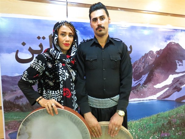 کلاس دف باعث آشنایی زوج دف نواز سنندجی شد