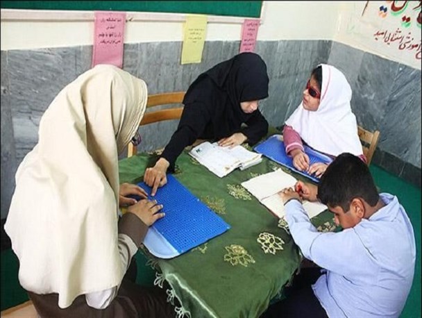 سونامی کمبود معلم به مدارس استثنایی رسید/ استان فاقد نیروی کار درمان و شنوایی سنج است