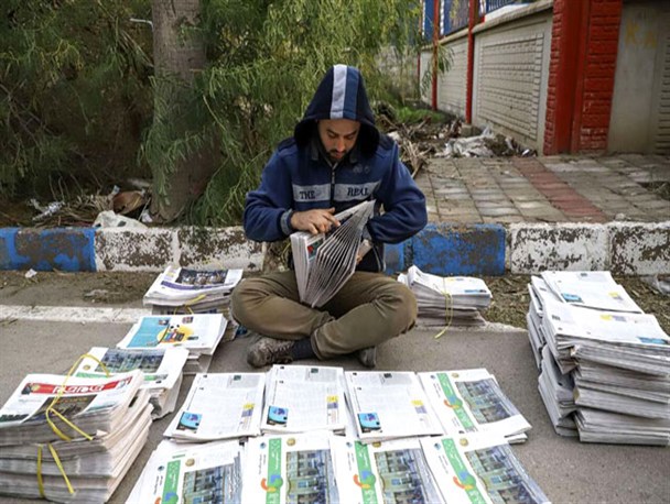 حذف چراغ خاموش رسانه های مکتوب/ از تغییر الگوی مصرف تا کاهش سقف یارانه وزارت فرهنگ