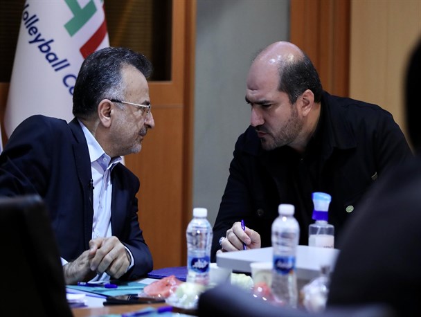 استاندار تهران: از هیچ کمکی برای پیشرفت والیبال ایران دریغ نمی‌کنیم