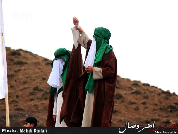 بازسازی واقعه غدیر خم در اهر +تصاویر